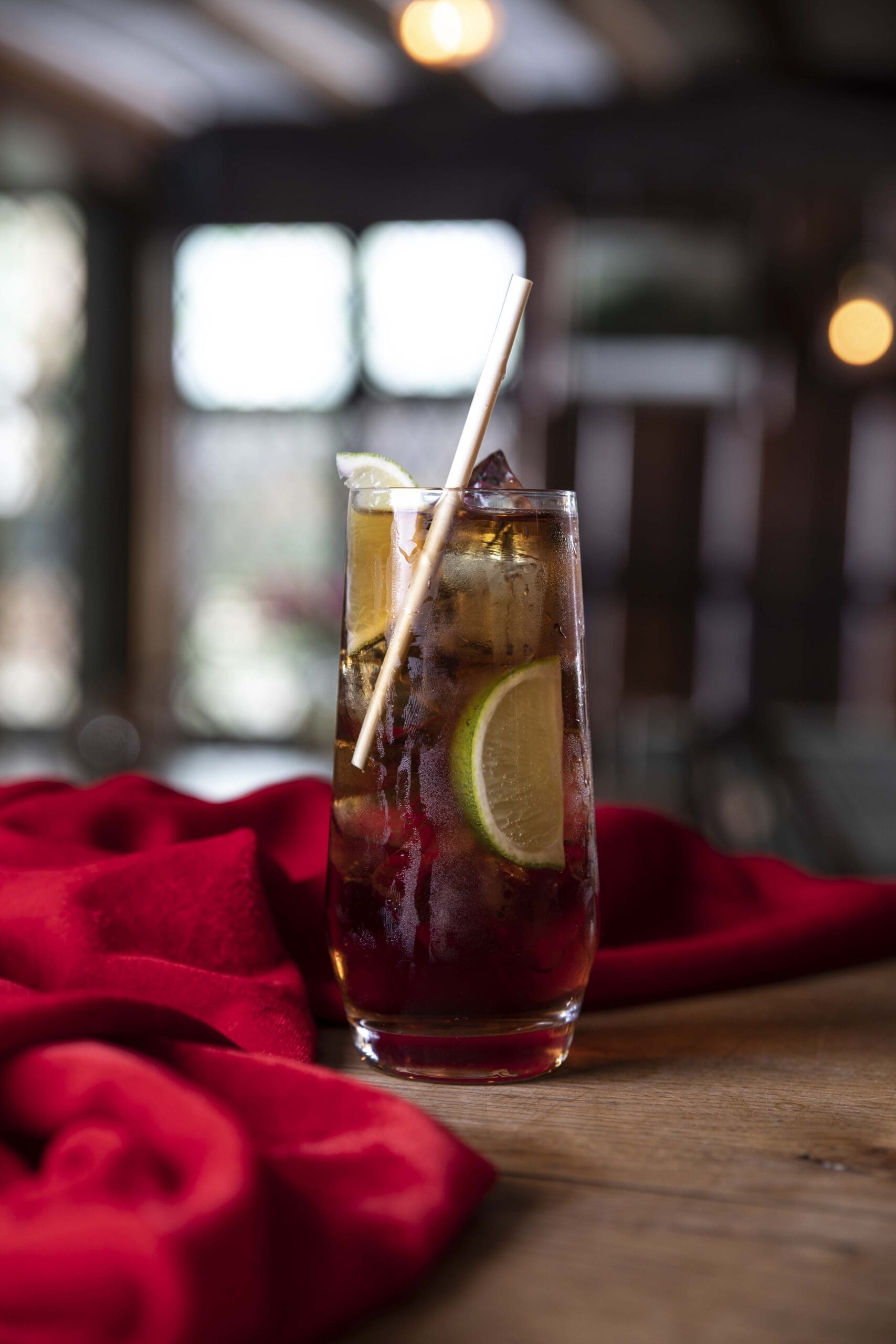 a glass of cubalibre
